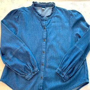 OLD NAVY DENIM BUTTON DOWN BLOUSE Size Medium